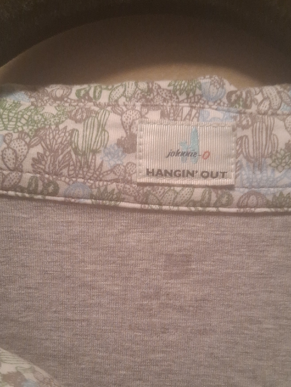Johnnie O "Hangin' Out" Crewneck Polo - Light Gray w Botanical Trim Xl